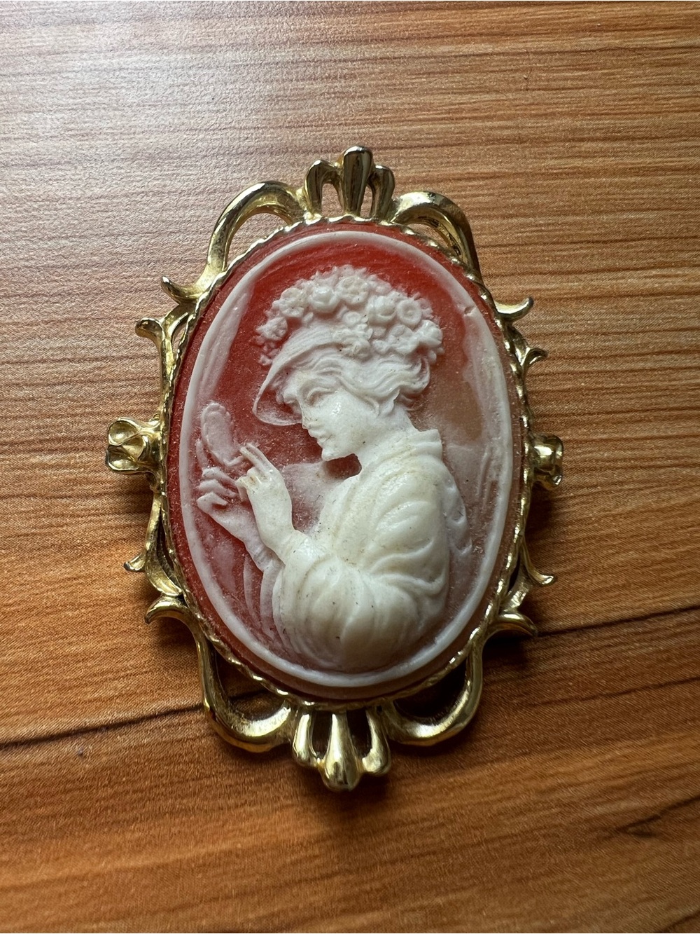 vintage Cameo Brooch Pendant in Coral and White with Gold Tone Frame by Gerry’s